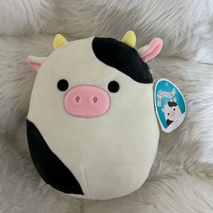Squishmallow Connor the Cow 8"